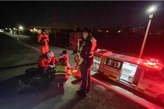 66歲婦白沙屯遊玩失聯 倒臥沙灘！海巡消防合力救援