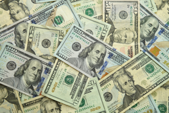 震撼全球市場！小摩出手「全面看空」美元 悲觀原因曝光 