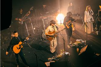 獨家》謝震廷今現身曝60萬高利貸償還進度 幕後「貴人」是他