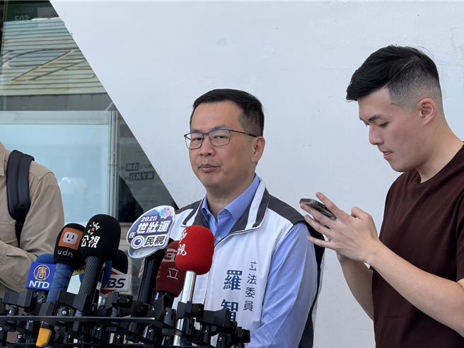 赖清德总统将提名检察官出身的蔡秋明担任大法官与司法院长，引起各界议论。蓝委认为过去从来没有检调体系的人担任司法院长，担心政治的黑手干预从原来的检察系统，要扩大升高到宪法法庭的系统。（丁上程摄）