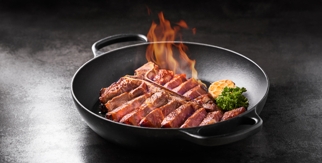 王品旗下顶级牛排馆「THE WANG」无预警停业，由于未发公告，许多饕客都是上门才知。(图／取自THE WANG官网)