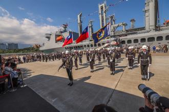 敦睦支隊環島航訓 花蓮港圓滿落幕 見證建軍備戰成果