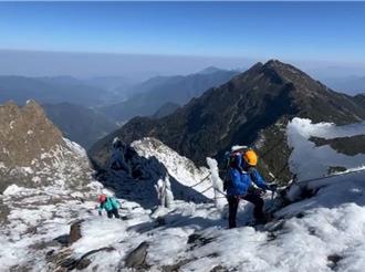 山難釀5死！登山客天氣回暖爬玉山？玉管處急警告