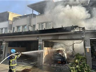 斗六民宅大火波及邻户　邻居1家四口受困阳台呼救