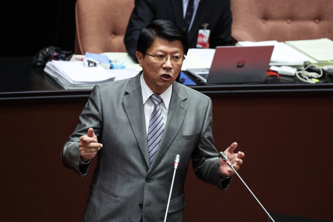 国民党台南市党部主委、立委谢龙介。（资料照／邓博仁摄）