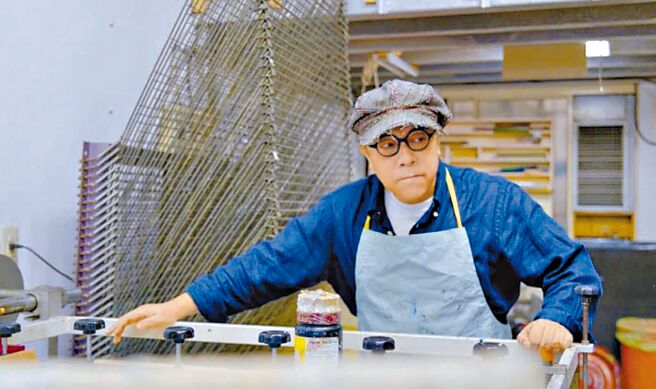 蔡康永低调举办「一切都会值得」版画展。（潮洋行提供）