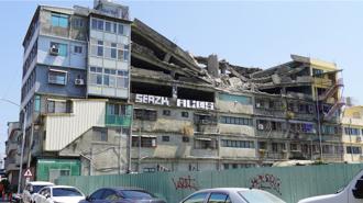 台中清水「V字塌陷楼」严重风化 市府将评估全栋拆除