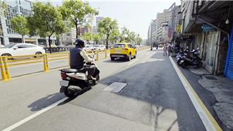 不讓三寶任意穿越馬路 基隆加裝「彈性護欄」阻違規