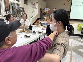 打爛食物助長者吞嚥？恐釀「吸入性肺炎」危及生命