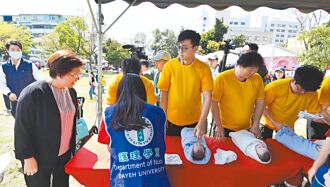彰縣 慶祝婦女節 公益市集引人潮