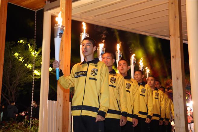 台南4月下旬将举办全中运，339所学校配合停课，学生们等于捡到6天连假。（台南市政府提供）