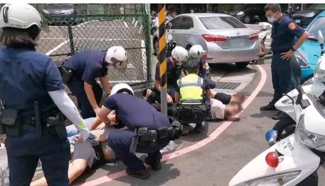 新北市警察局「快打3.0」見成效，強勢壓制街頭暴力，全力守護市民夜間安全。（新北市警察局提供）