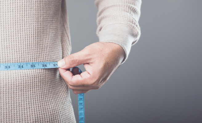 37歲男子為了減重，每天走1萬步，卻無法達到目標，甚至胖了1公斤。（示意圖。圖：shutterstock/達志）