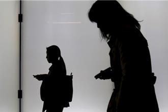 時論廣場》職場媽媽的隱形壓力（王麗容）