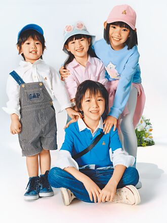 百貨寵小客人 巨型史努比鞦韆吸客