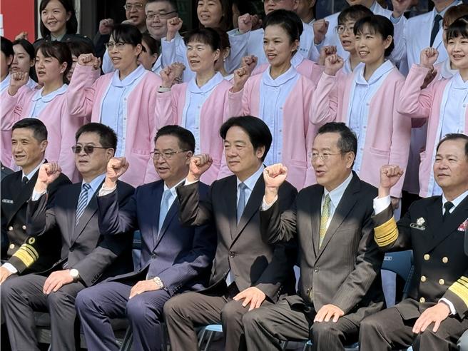 賴清德藉著升高兩岸對抗挑戰美中耐性，在美中領導人「川習會」召開前趁機玩火的投機，就怕到頭來會玩火上身。曾薏蘋攝