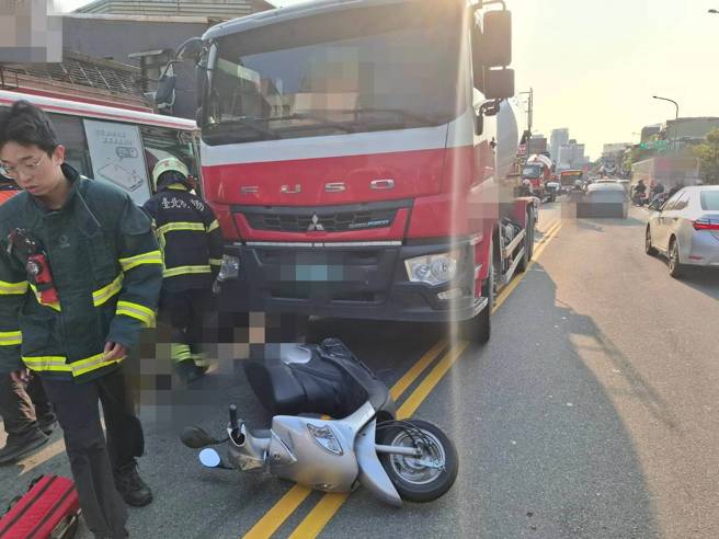 车祸现场。（翻摄画面）