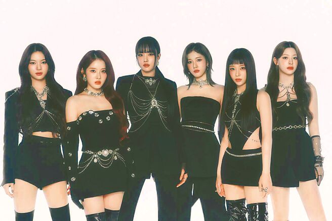 全能女团STAYC将在暑假期间来台开演。（Live Nation提供）