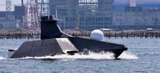 台船軍用級無人船「奮進魔鬼魚」 可發射輕型魚雷  強化不對稱作戰能量