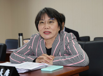 竹聯幫擬在立院「康園」聚會被取消  劉世芳：破壞國家門面