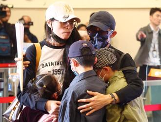 國台辦喊陸配亞亞是台胞家人 批司法欺凌兩岸婚姻