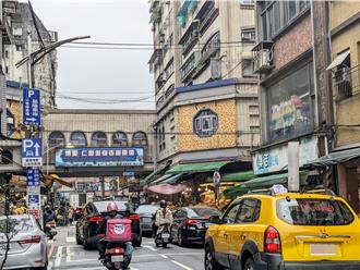 基隆併排停车问题有解！警方4月起加强取缔