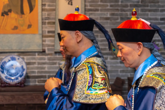 古代皇帝也会付不出薪水 官员越养越多原因曝