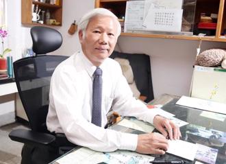 時評》主張和平也抹紅