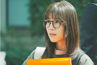 中島健人對milet不耐煩喊「別打擾我」 片場私下互動曝光