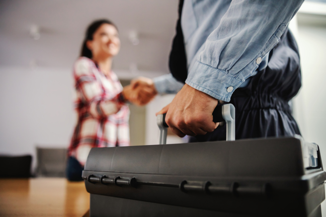處女座女生2025年將迎來貴人相助，事業達到顛峰。（示意圖：shutterstock／達志）
