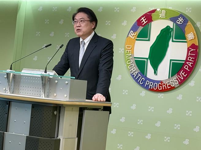 与罢团内讧？林右昌：有人刻意见缝插针。曾薏苹摄