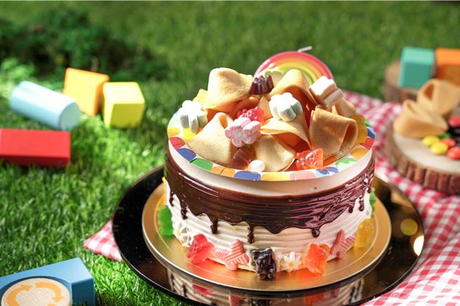 打造仪式感儿童节，君品酒店推期间限定的儿童节蛋糕「甜蜜探险号」。（君品酒店提供／吴娮翎台北传真）