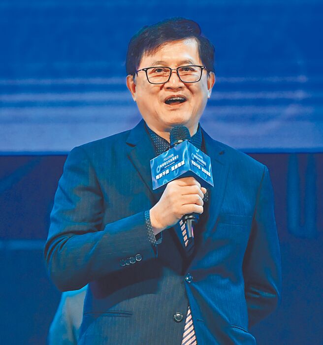 和硕董事长童子贤（见图）25日针对电价调涨议题表示，能源自给困难、绿能供电不稳，核能不应被视为信仰，而是解决科学问题的工具。（本报资料照片）