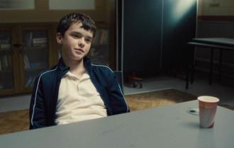 影爆點》現象級劇集《混沌少年時》 一鏡到底視覺奇觀照見時代困境