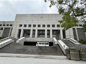 摻硃砂害台中前議長父子等38人鉛中毒！台中2中醫師1藥商二審改輕判