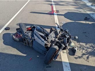 台一線通霄段死亡車禍！騎士自撞路旁金爐身亡