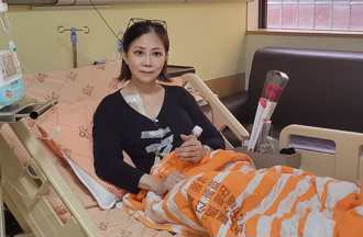 作家小彤罹胰臟癌「5年存活率2成」 挺過12次化療公開最新病況