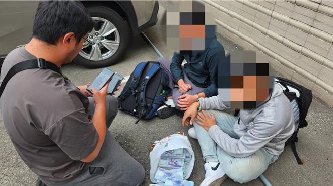 彰化警方在今年第一波打诈专案中，共查获诈欺集团28件161人，自2023年起已连续6次均获警政署评核分组乙组第1名。（警方提供／叶静美彰化传真）