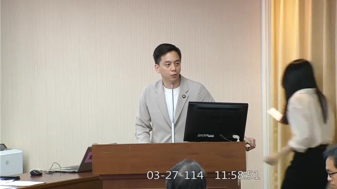 针对社宅政策，国民党立委牛煦庭认为，如果要复制国外的制度，政府首要建立统一的社宅登记平台、社宅需求的研究调查也应备足。(图撷取自立法院)