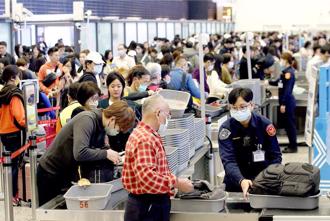 桃機檢疫人員遭廢棄針頭扎傷 請公傷假遭刁難 疾管署回應了