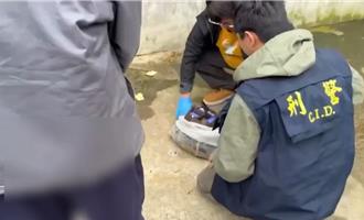 恐怖前男友為逼復合！ 竟盜墓偷走女友亡父骨灰罈