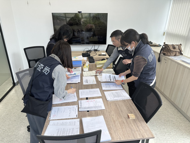 调查局大规模扫荡陆企挖角案。（图／调查局提供）