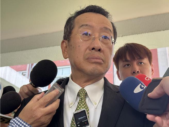 对此，国防部长顾立雄28日表示，总统有特别交代他检视此案，他会调出相关资料亲自审视，会再找时间跟蔡学良母亲说明并听取其意见。（本报资料照片）