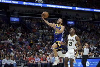 NBA》柯瑞傷癒復出轟下23分 攜手巴特勒助勇士力挫鵜鶘