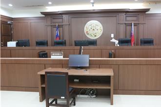 幼童超黏人哭鬧！保母失控虐童「搧巴掌」遭判刑6個月