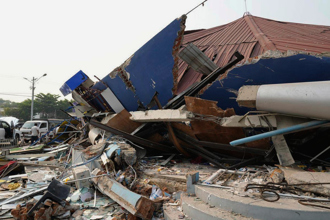 影》缅甸幼儿园遇强震倒塌  「20童午休」压瓦砾堆！奇蹟生还