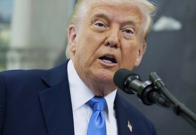 川普的关税大棒也伤了美国经济。（资料照／美联社）