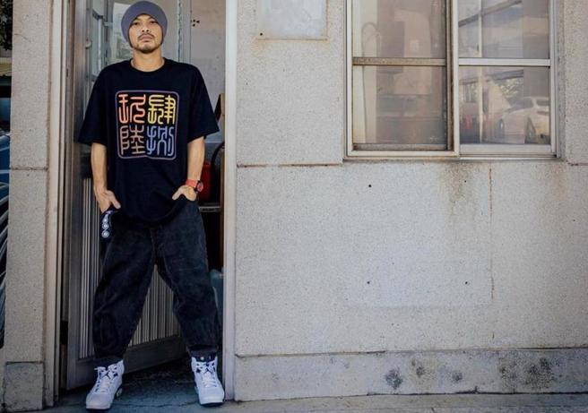 黄明志表达对强震罹难者的哀悼与不舍。（亚洲通文创提供）