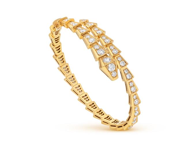 宝格丽Serpenti Viper黄K金镶钻手环。（BVLGARI提供）