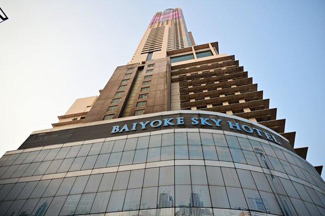 彩虹云霄饭店是泰国曼谷地标之一，缅甸强震过后，曼谷高楼结构安全成为各界关注焦点。（示意图：shutterstock／达志）